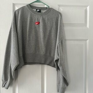 Crop Nike sweaters